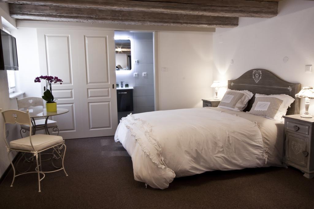 Chambre Le Hupsa Pfannala Saint-Hippolyte  Bilik gambar